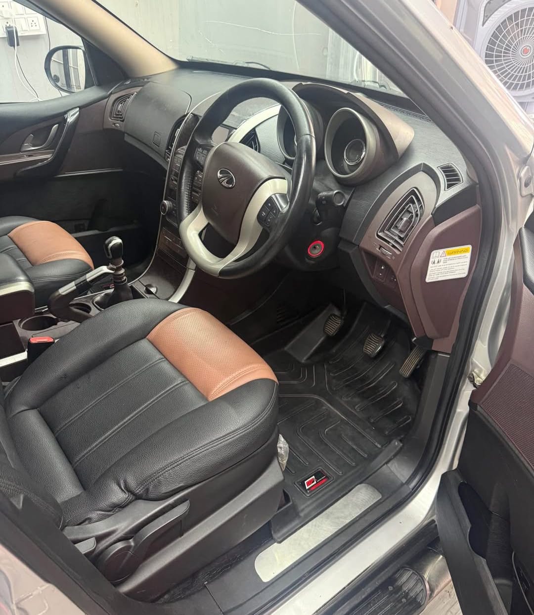 Mahindra Xuv500(2011-2015) W8